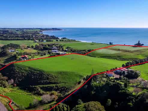 1119 Main North Road, Onaero