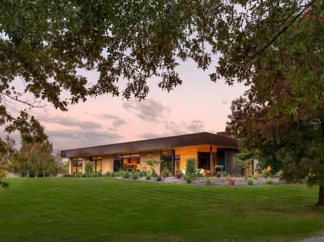 2 Heritage Park Lane, Wanaka