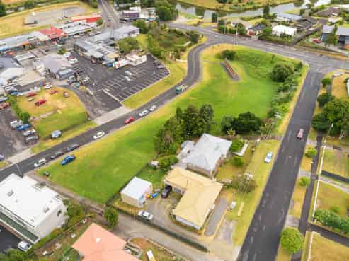Residential / commercial development site 