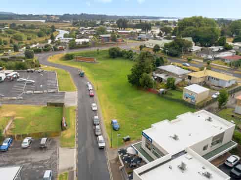 Residential / commercial development site 