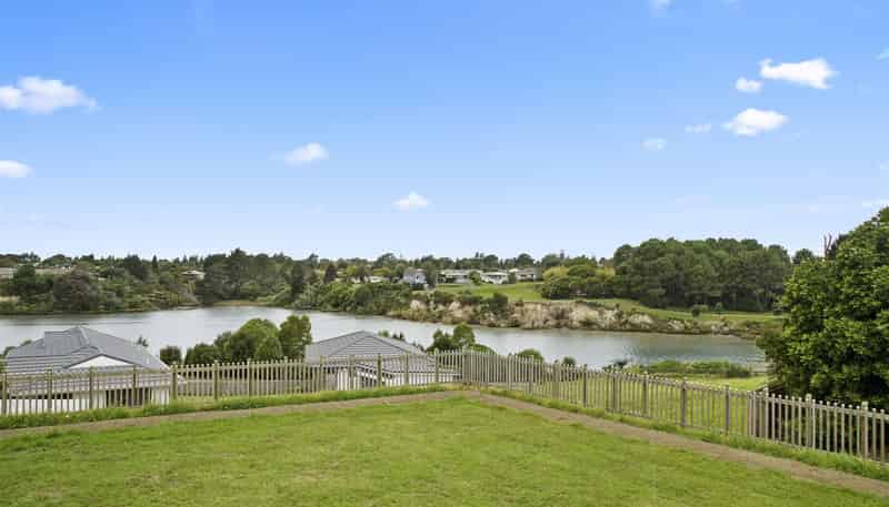 36B Meachen Terrace, Waiuku