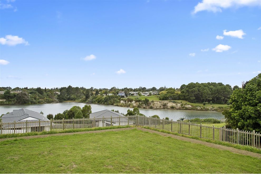 36B Meachen Terrace, Waiuku, Franklin For Sale realestate.co.nz