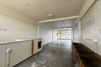 Vacant Retail Space Available Now!
