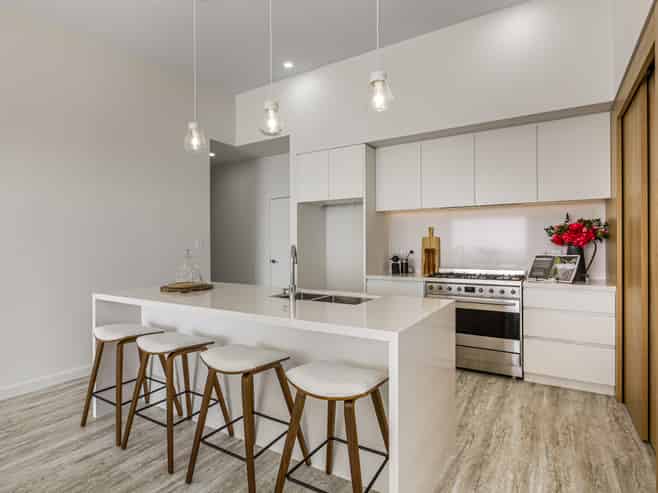 8B Crispe Road, Clarks Beach