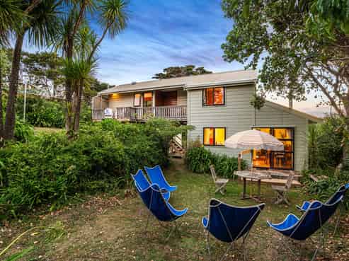 22 Hill Road, Palm Beach