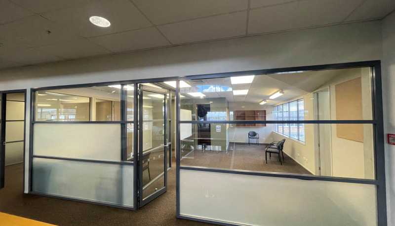 80 Central Park Drive, Henderson