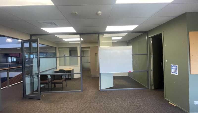 80 Central Park Drive, Henderson