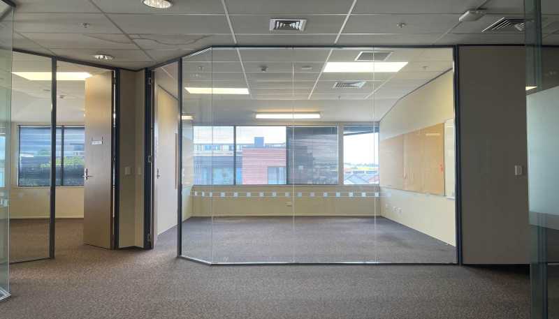 80 Central Park Drive, Henderson