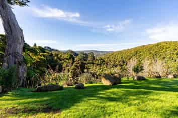 1059 Wekaweka Road, Waimamaku