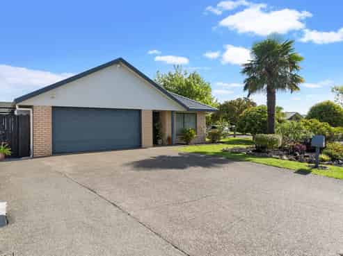 13 Cottesmore Place, Huntington Park