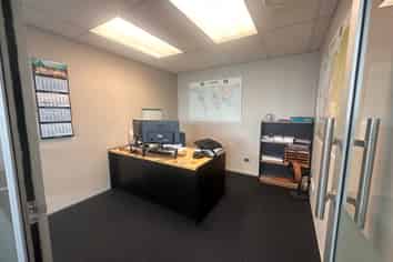 Modern First Floor Office - Blenheim Road