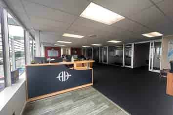Modern First Floor Office - Blenheim Road