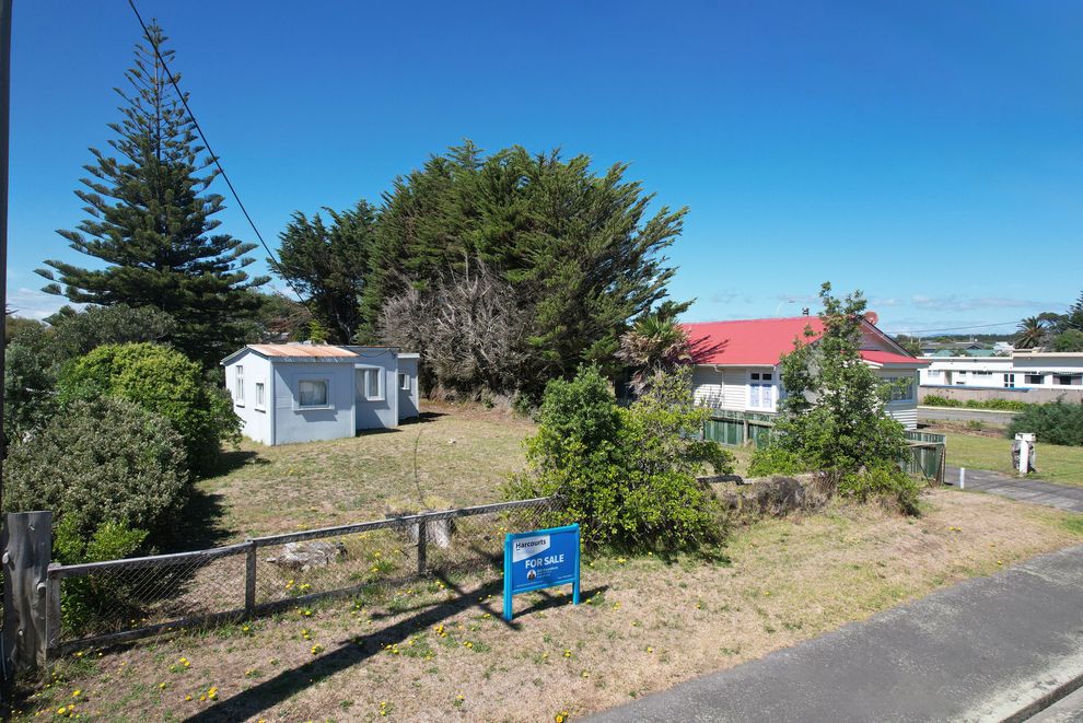 98 Park Avenue, Waitarere Beach, Horowhenua For Sale realestate.co.nz