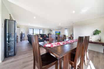 554 Don Buck Road, Westgate