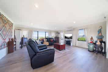 554 Don Buck Road, Westgate