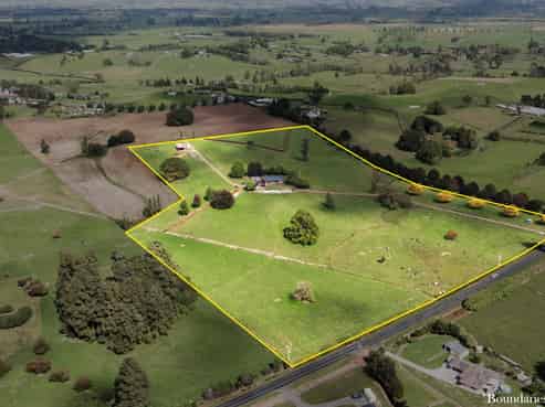 186 Koromatua Road, Temple View