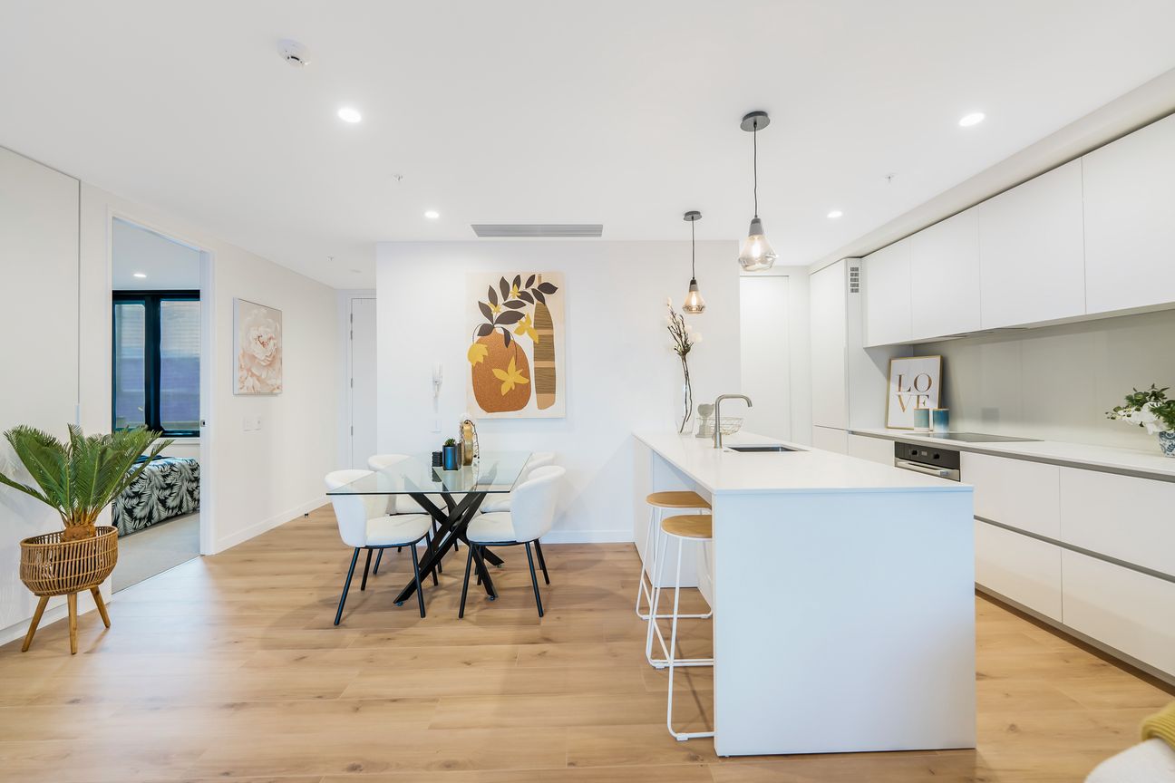 Boutique Luxury - Final Opportunity! - Vista 5