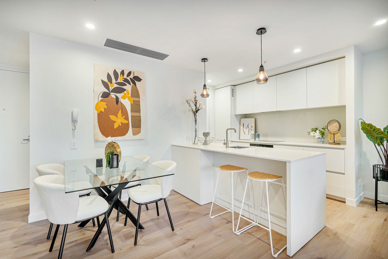 Boutique Luxury - Final Opportunity! - Vista 4