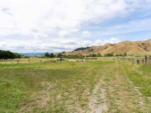 Lot 1-4 75 Settlement Road, Te Horo