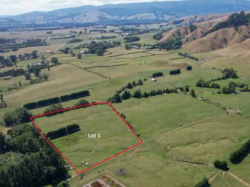 Lot 1-4 75 Settlement Road, Te Horo