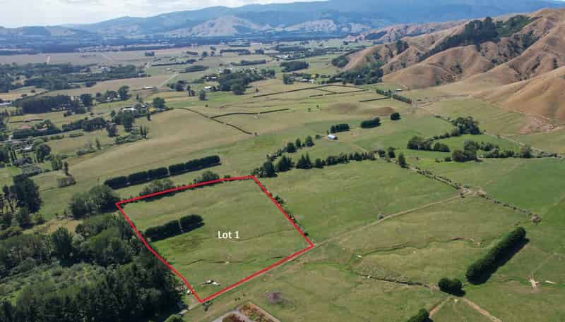 Lot 1-4 75 Settlement Road, Te Horo