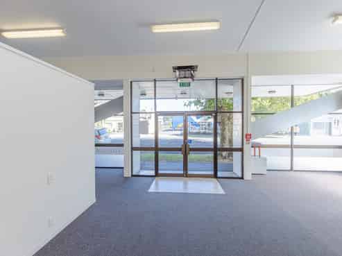 Prime opportunity on Victoria Avenue