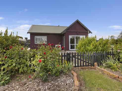 66 London Street, Hampden