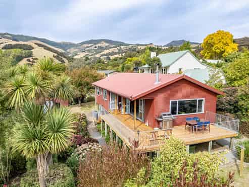 6 Kotlowski Road, Takamatua