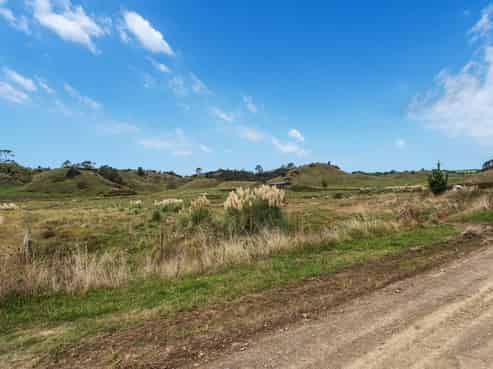 532 Foster Road, Taneatua