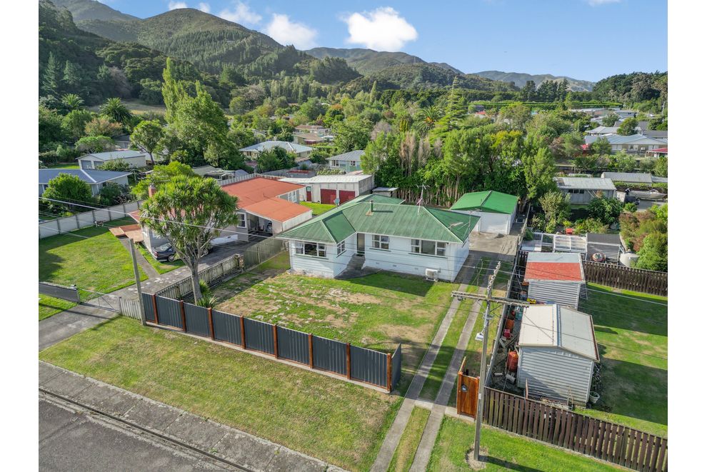 15 Harrison Street West, Featherston, South Wairarapa For Sale