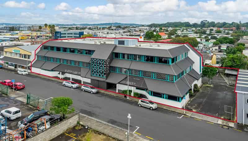12-16 Gordon Road, Otahuhu
