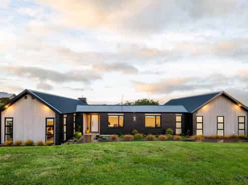 5 Capriole Crescent, Kingseat