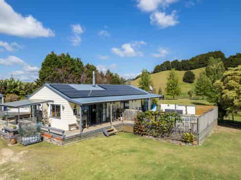 279 Russell Road, Whakapara
