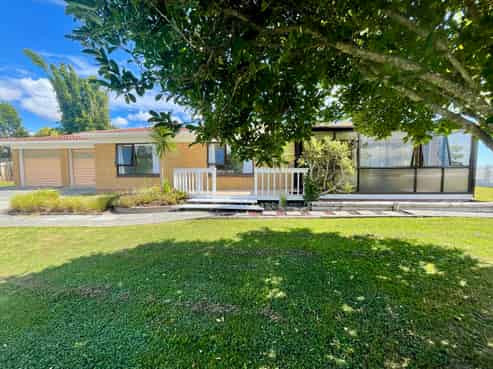 2 Campbell Drive, Warkworth