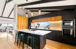 66a Cliff Road, Torbay