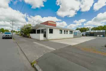 Prime commercial investment opportunity