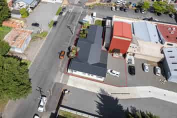 Prime commercial investment opportunity
