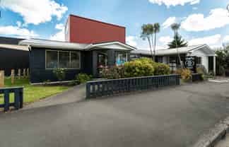 Prime commercial investment opportunity