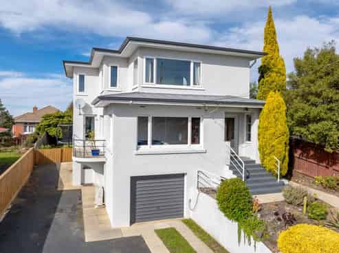 67 Mornington Road, Balaclava