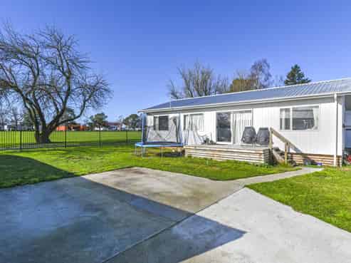 14 Kiwi Lane, Camberley