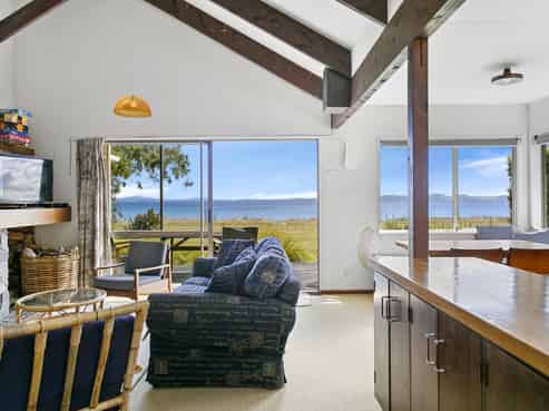 15 Waitetoko Road, Lake Taupo (East)