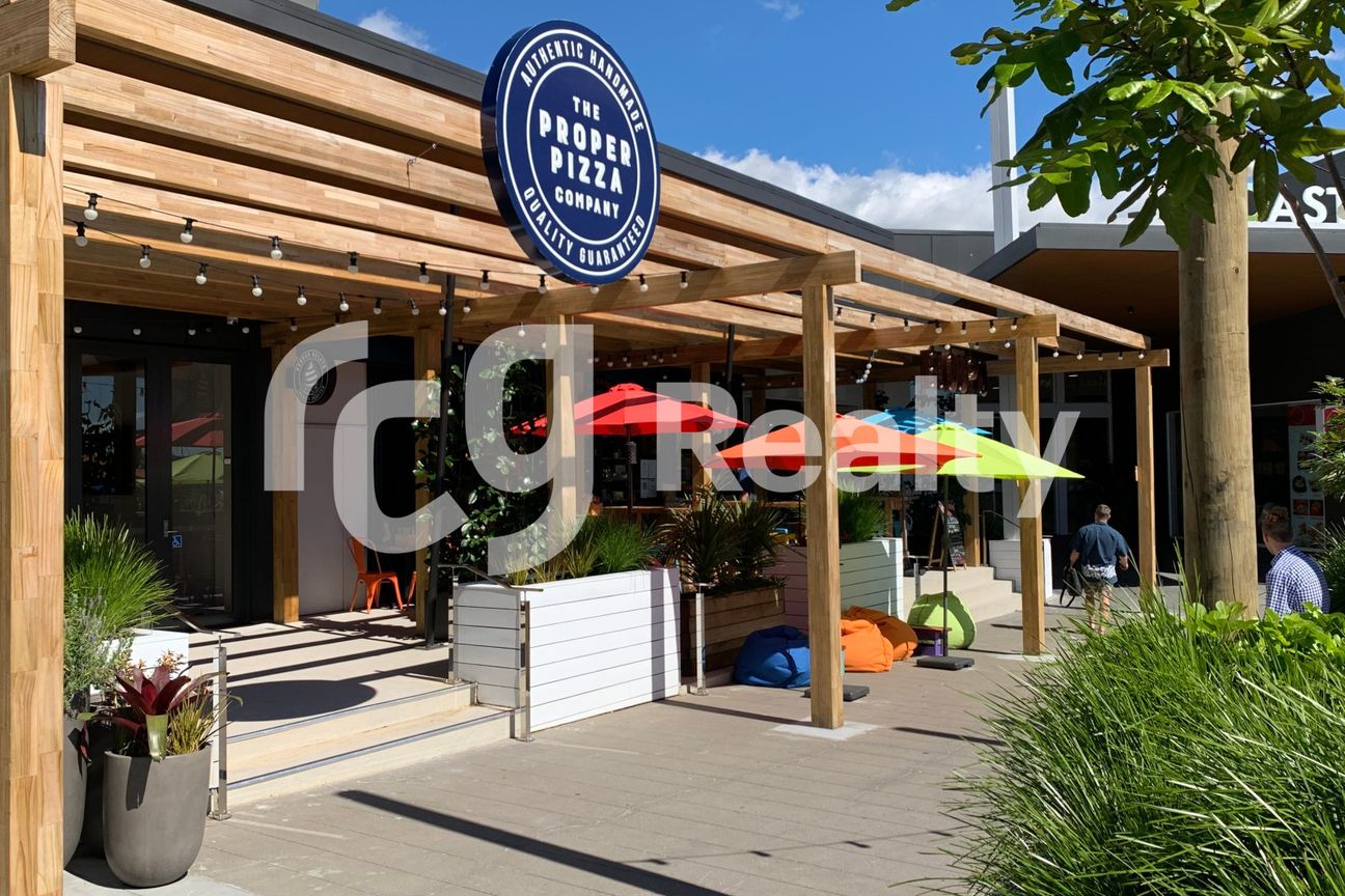 Coast Plaza - Retail For Lease - Görünüm 3