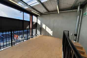 Mt Wellington Warehouse unit