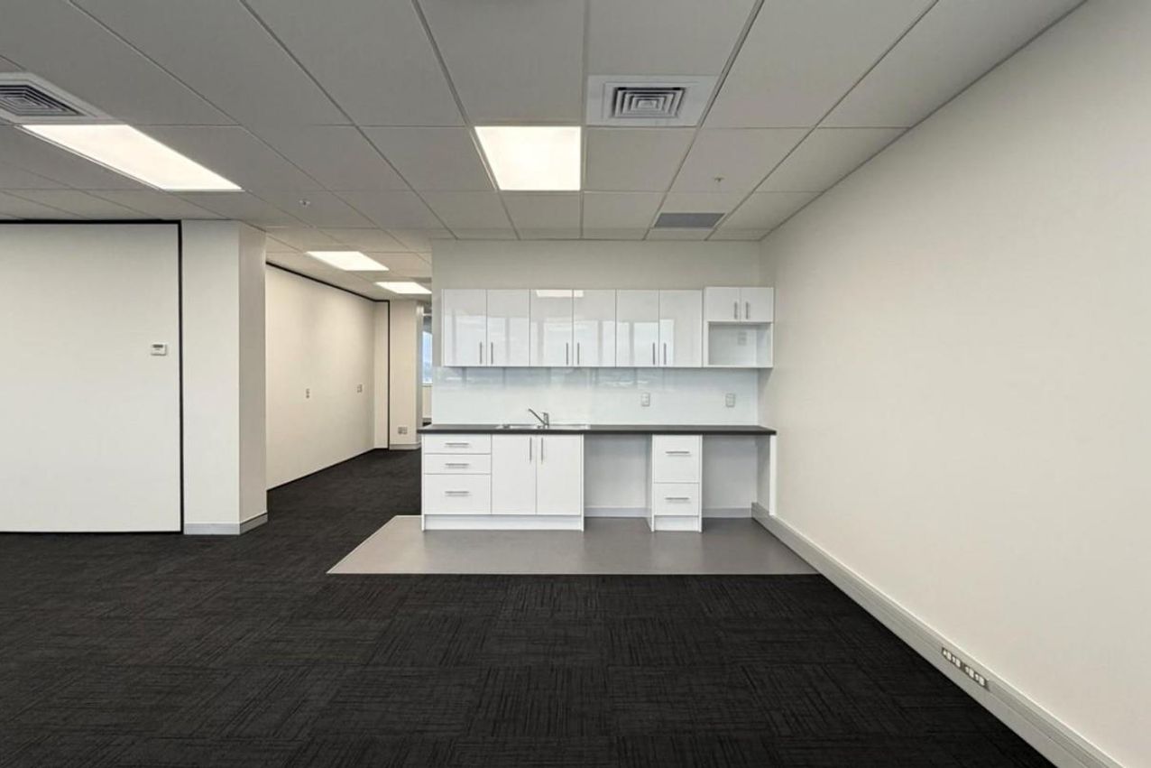 Newly Refurbished Office Space in Penrose - Bild 3