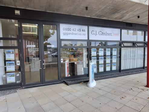 For Lease - Prime Office/Retail Space - Huapai