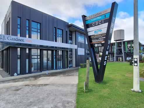 For Lease - Prime Office/Retail Space - Huapai