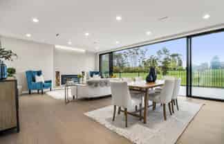 14 Third Fairway Place, Albany