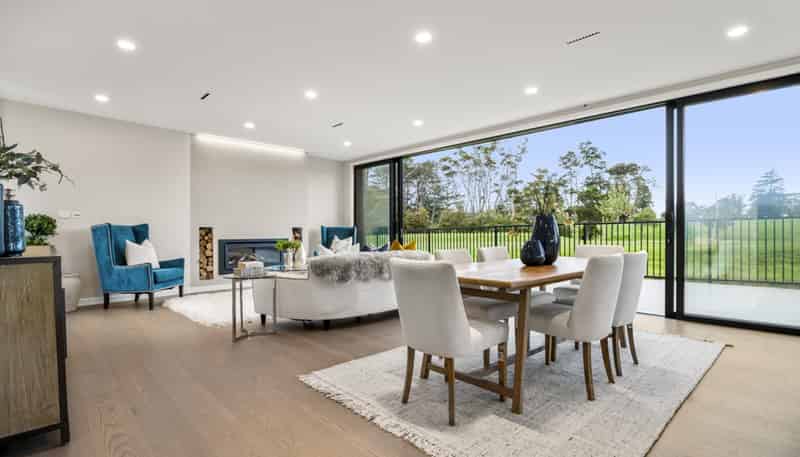 14 Third Fairway Place, Albany