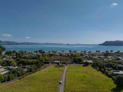 40 Ara Mata, Cooks Beach