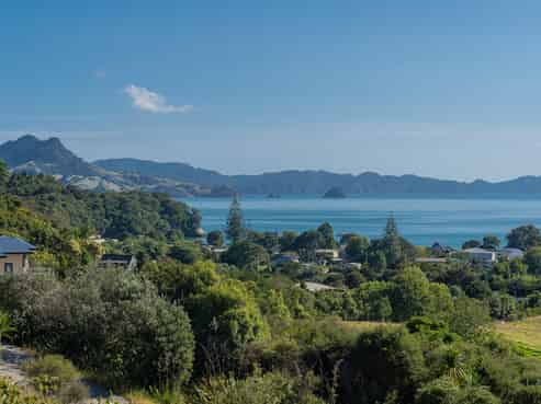 40 Ara Mata, Cooks Beach